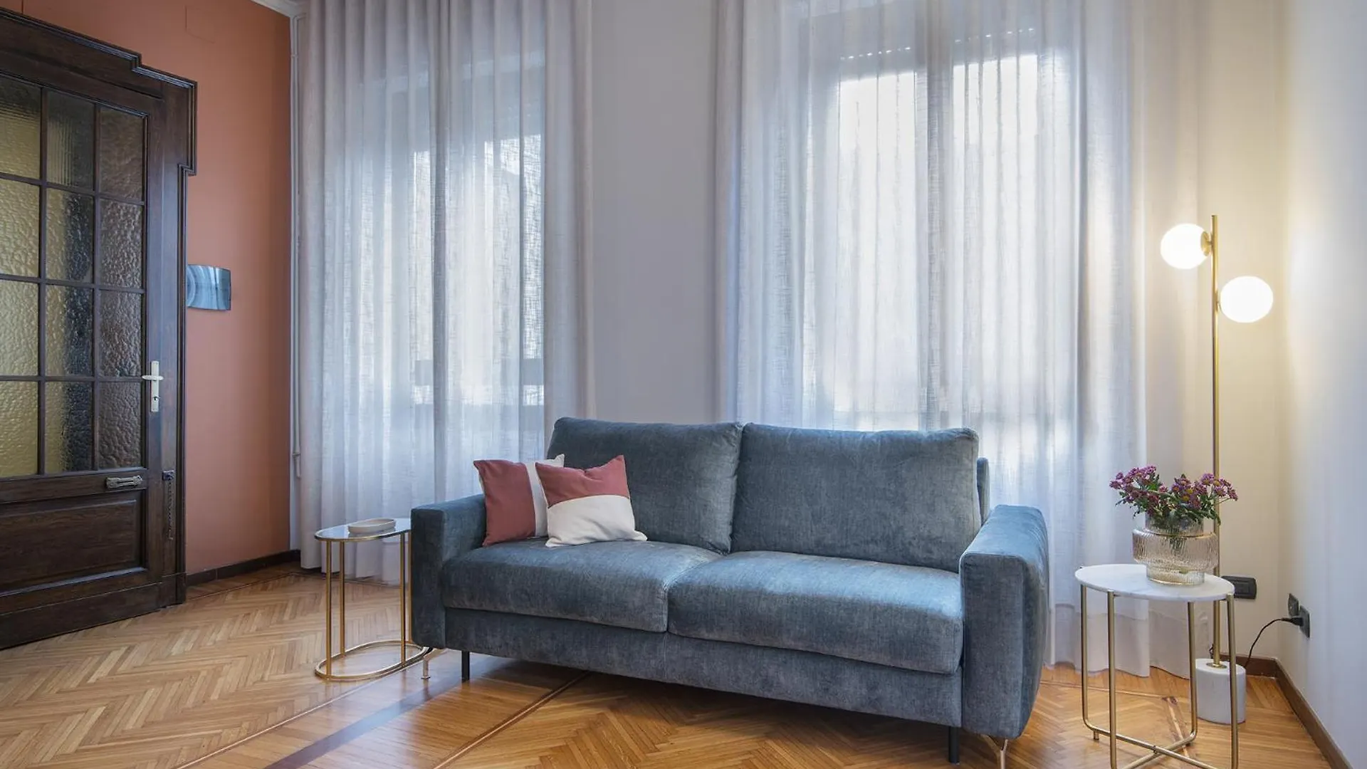 Apartment Fifty Eight Suite Milan Center Italy