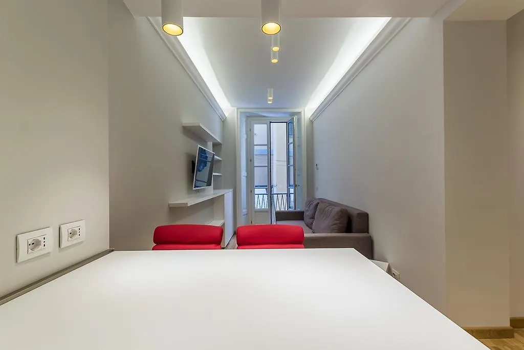 Apartment Fifty Eight Suite Milan Center Italy