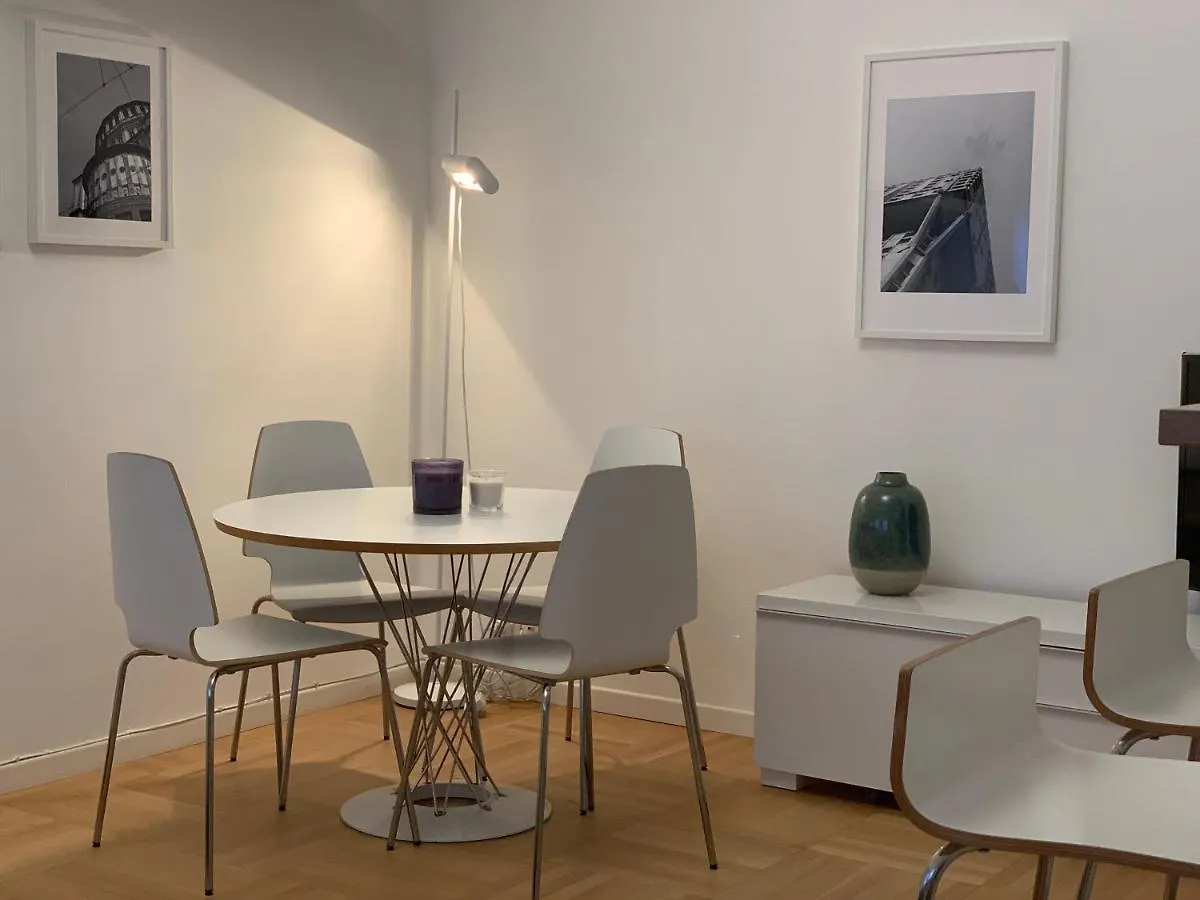 Apartment Fifty Eight Suite Milan Center Italy