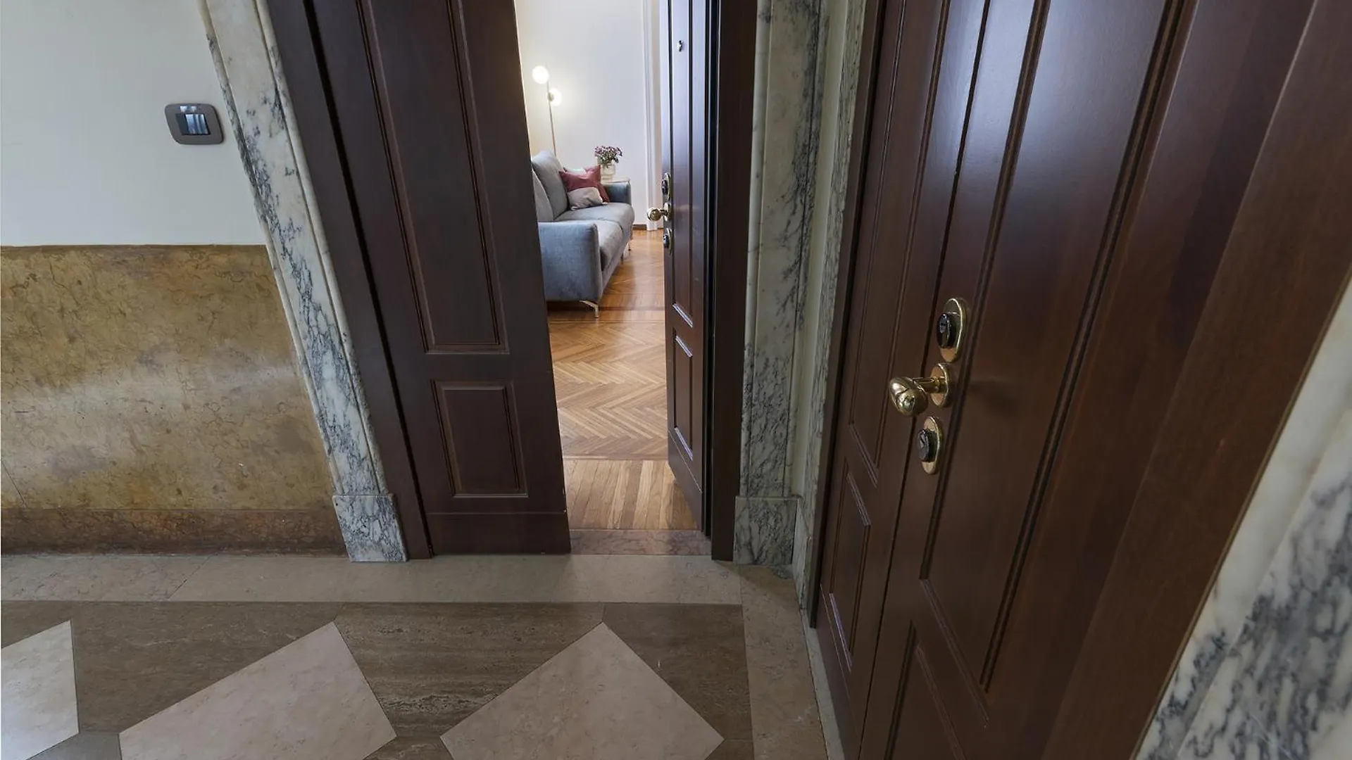 Fifty Eight Suite Milan Center Apartamento